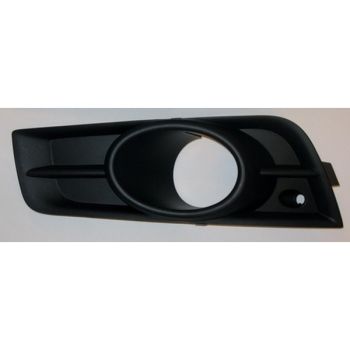 CHEVROLET CRUZE / CRUZE LIMITED FOG LAMP COVER LEFT (Driver Side) BLACK (W/ FOG) (BUILT IN CENTR BUMPER INSERT)(WO/RS) OEM# 94831151 2011-2014 PL# GM1038133