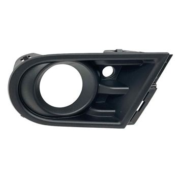 GM TRUCKS & VANS TRAILBLAZER FOG LAMP COVER RIGHT (Passenger Side) (W/FOG)(LT/ACTIV) OEM#42615789 2021-2023 PL# GM1039303