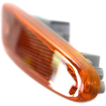 CHEVROLET CORVETTE Z06 FRONT SIDE MARKER LAMP ASSY RIGHT (Passenger Side) OEM#10316652 2006-2013 PL# GM2551196