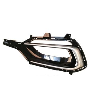 HYUNDAI SANTA FE SPORT  (2.0/2.4L) FOG LAMP COVER LEFT (Driver Side) CHROME/BLACK (W/FOG) **CAPA** OEM#865614Z520 2017-2018 PL# HY1038128C