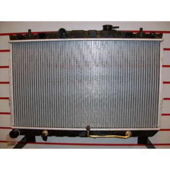 HYUNDAI ELANTRA RADIATOR 2.0/L4 M/T OEM#253102C106 2001-2006 PL# HY3010110