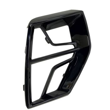 KIA SELTOS REAR BUMPER FOG LAMP BEZEL LEFT (Driver Side) (Driver Side) GLOSS-BLACK OEM#86663Q5710 2024-2025 PL# KI1138111