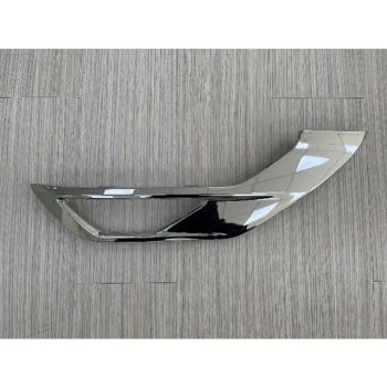 MITSUBISHI OUTLANDER (7 SEATER) FRONT BUMPER MLDG LOWER RIGHT (Passenger Side) CHROME (W/FOG) **CAPA** OEM#6407A274 2022-2024 PL# MI1039133C