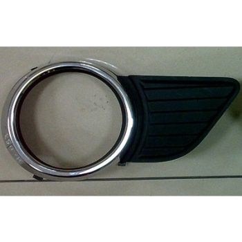 TOYOTA SIENNA  FOG LAMP COVER RIGHT (Passenger Side) OEM#5212708010 2001-2003 PL# TO1039111