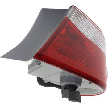 TOYOTA CAMRY TAIL LAMP ASSEMBLY RIGHT (Passenger Side) (EXC SE W/SPECIAL EDITION PKG) OEM#8155006640 2015-2017 PL# TO2805121