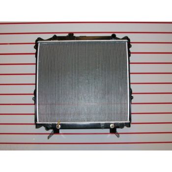 TOYOTA 4RUNNER RADIATOR 2.7/L4 3.4/V6 A/T OEM#16410AZ011 1996-2002 PL# TO3010194