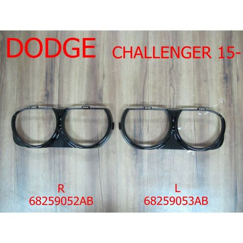 DODGE CHALLENGER HEAD LAMP BEZEL RIGHT (Passenger Side) GLOSS-BLACK (EXC SRT HELLCAT/DEMON) **CAPA** OEM# 68259052AB 2015-2023 PL# CH2511101C