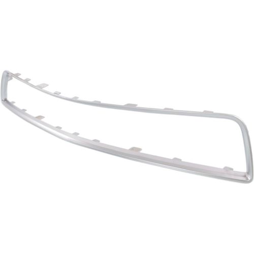 CHEVROLET MALIBU CLASSIC FRONT BUMPER GRILLE MOLDING LOWER CHROME (LS/LT/LTZ) OEM# 15853885 2008 PL# GM1210112