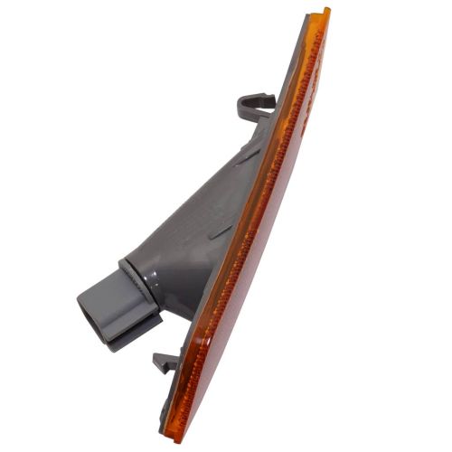 GM TRUCKS & VANS BLAZER  FRONT SIDE MARKER LAMP ASSY RIGHT (Passenger Side) **CAPA** OEM# 84299174 2019-2025 PL# GM2551204C