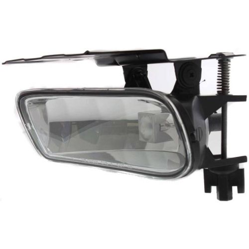 CADILLAC ESCALADE EXT (PICKUP) FOG LAMP LEFT (Driver Side) OEM# 15252038 2002-2006 PL# GM2592138