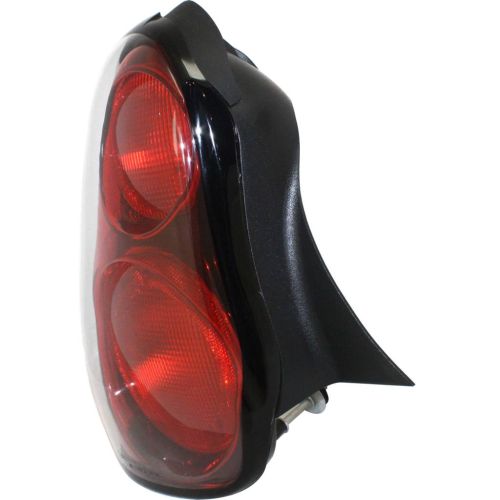 CHEVROLET MONTE CARLO  TAIL LAMP UNIT LEFT (Driver Side) OEM# 10326670 2000-2005 PL# GM2800180