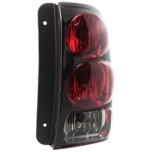 GM TRUCKS & VANS TRAILBLAZER TAIL LAMP ASSEMBLY RIGHT (Passenger Side) (W/CIRCUIT BOARD) OEM# 15131579 2002-2009 PL# GM2801150