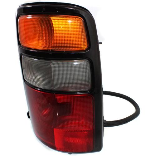 GM TRUCKS & VANS SUBURBAN (CHEVY) TAIL LAMP UNIT RIGHT (Passenger Side)(2nd DESIGN)(W/BLK TRIM) OEM# 15832092 2004-2006 PL# GM2801170
