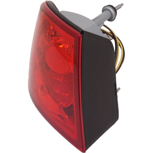 BUICK LUCERNE TAIL LAMP ASSEMBLY LEFT (Driver Side) (OUTER) OEM# 25927355 2006-2011 PL# GM2818177