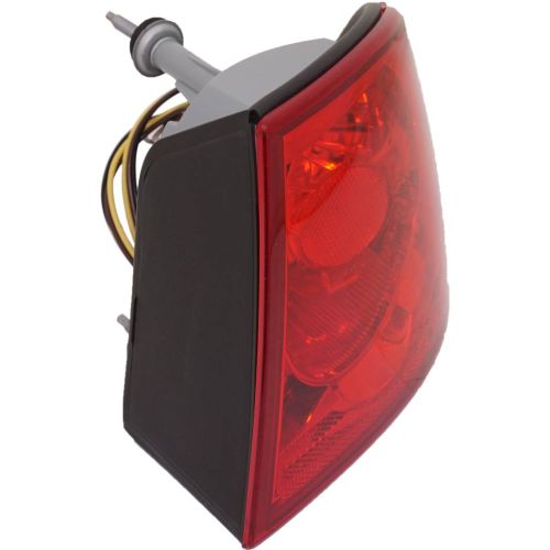 BUICK LUCERNE TAIL LAMP ASSEMBLY RIGHT (Passenger Side) (OUTER) OEM# 25927354 2006-2011 PL# GM2819177