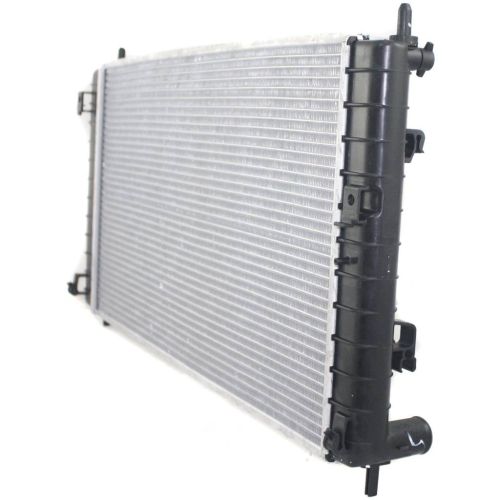 CHEVROLET MALIBU CLASSIC RADIATOR 2.2/L4 A/M T IR (W/TOC) OEM# 52486987 2008 PL# GM3010443