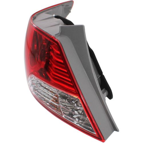 HYUNDAI ACCENT SEDAN  TAIL LAMP ASSY LEFT (Driver Side) OEM# 924011R010 2012-2014 PL# HY2800144