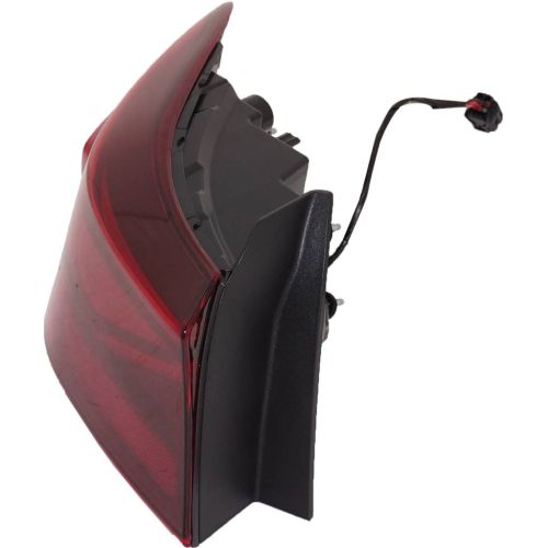 KIA FORTE SEDAN  TAIL LAMP ASSY LEFT (Driver Side) OUTER (FE/LXS) OEM# 92401M7000 2019-2023 PL# KI2804156