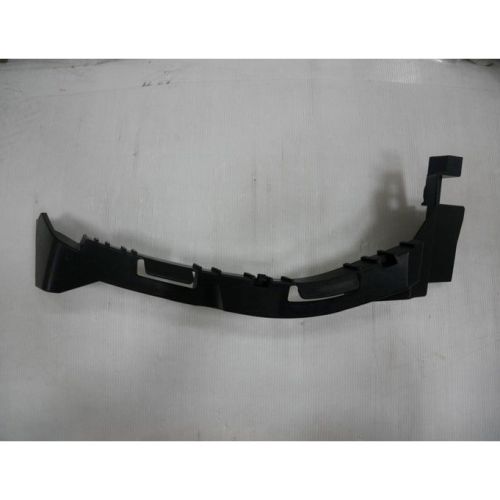 MAZDA MAZDA3 4DOORS/HATCHBACK HEAD LAMP MOUNTING BRACKET RIGHT (Passenger Side) OEM# BCKA50150A 2019-2024 PL# MA2509102