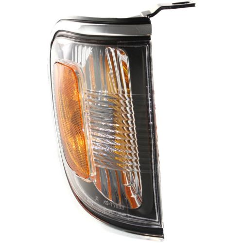 TOYOTA TACOMA CORNER LAMP ASSY RIGHT (Passenger Side) (CHROME) **CAPA** OEM# 8161004080 2001-2004 PL# TO2521161C