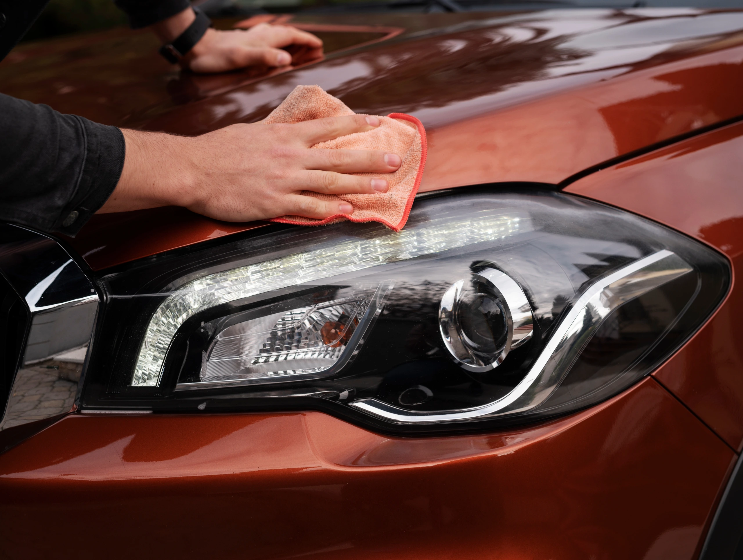 DIY Car Waxing Tips: How to Get That Professional Gloss